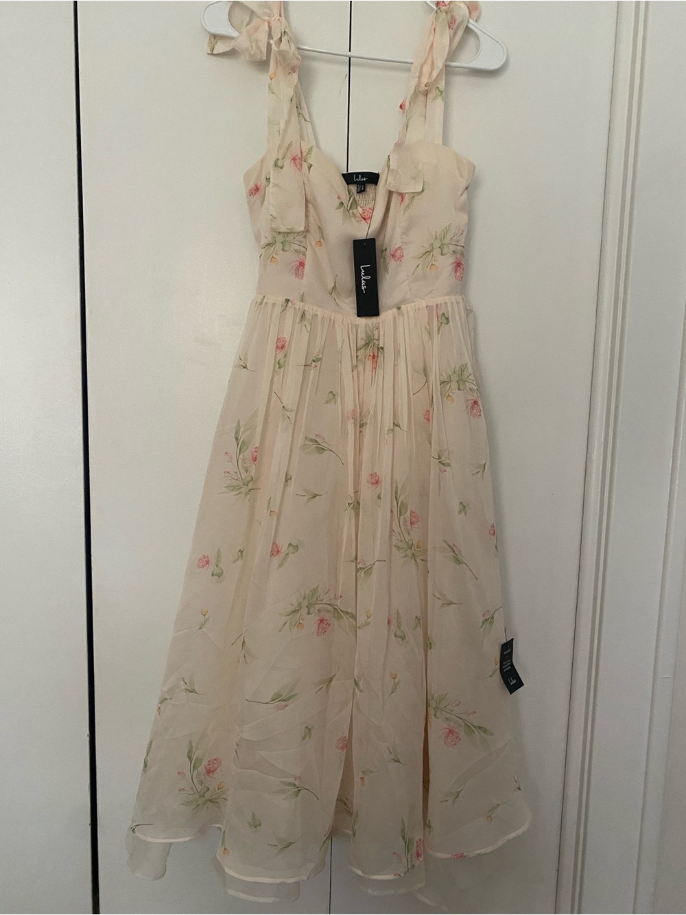 Lulu's Floral Tie-Shoulder Midi Dress